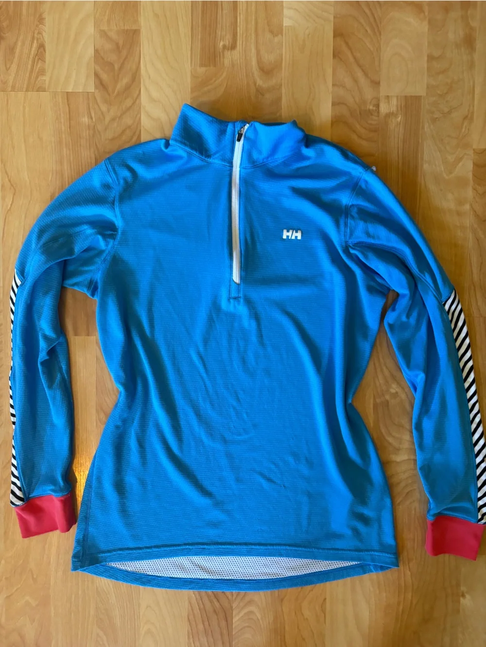 Helly Hansen Women’s Blue Half-Zip Swim Top